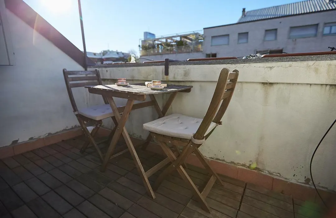 GuestHost - Studio con Balcone per 2 persone-1